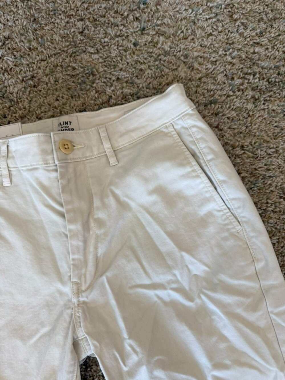 NWT Flint & Tinder Slim Fit 365 5-Pocket Pants Sz 29x30 Salt - Picture 3 of 6